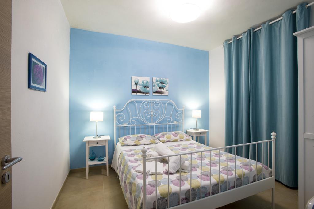Il Cortile Fiorito Apartment Trapani Phòng bức ảnh