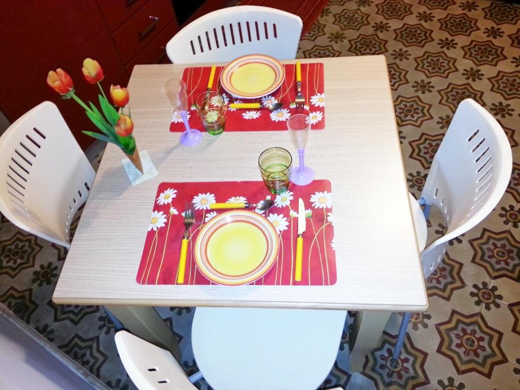Il Cortile Fiorito Apartment Trapani Ngoại thất bức ảnh