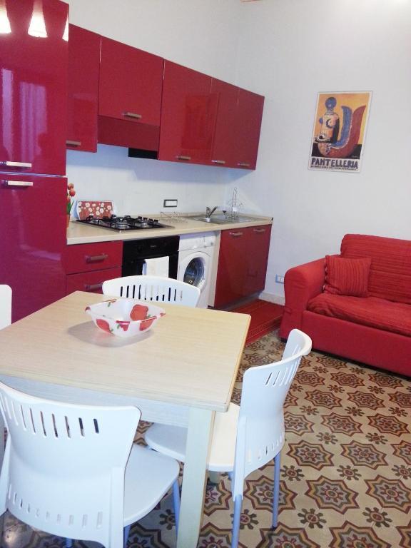 Il Cortile Fiorito Apartment Trapani Ngoại thất bức ảnh